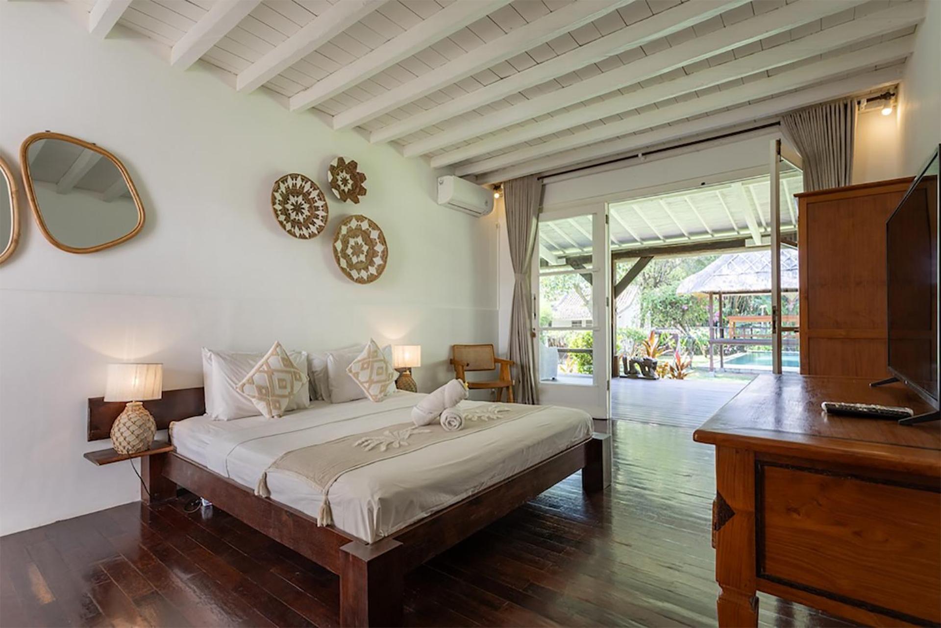 4 Bedroom Villa - Kerobokan เซมินยัค ภายนอก รูปภาพ